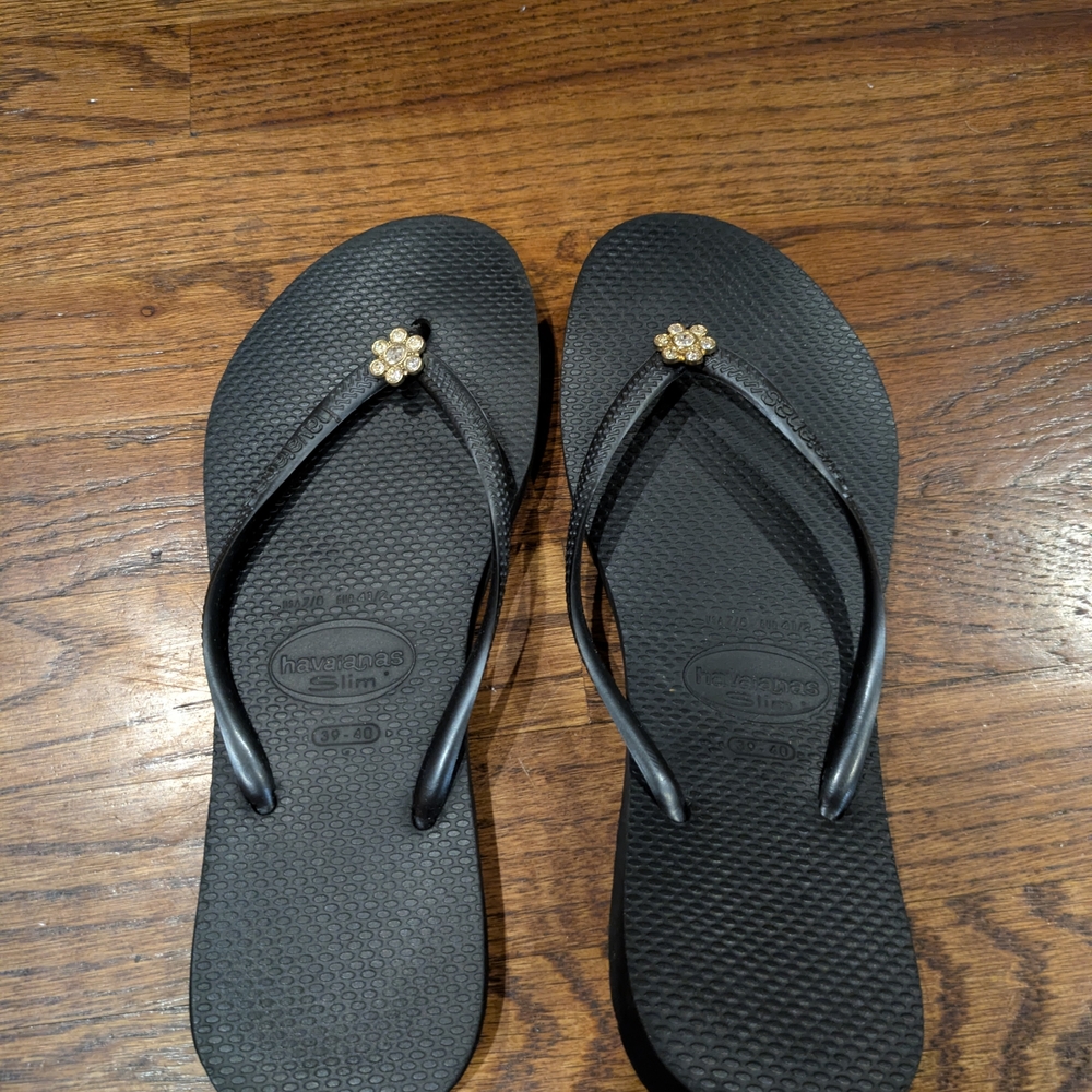 Black Havaianas Slim Flip Flops with Crystal Flower